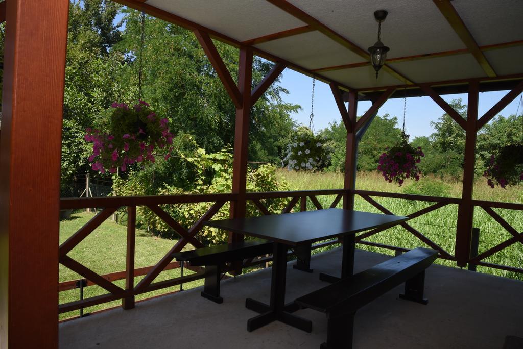 Holiday Home Kucica Na Drvetu Banja Koviljača Buitenkant foto