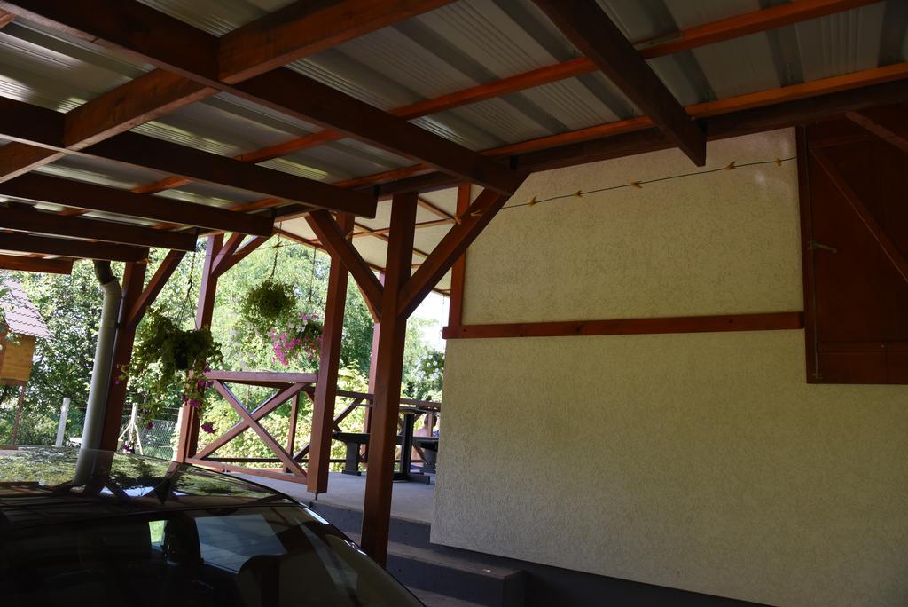 Holiday Home Kucica Na Drvetu Banja Koviljača Buitenkant foto